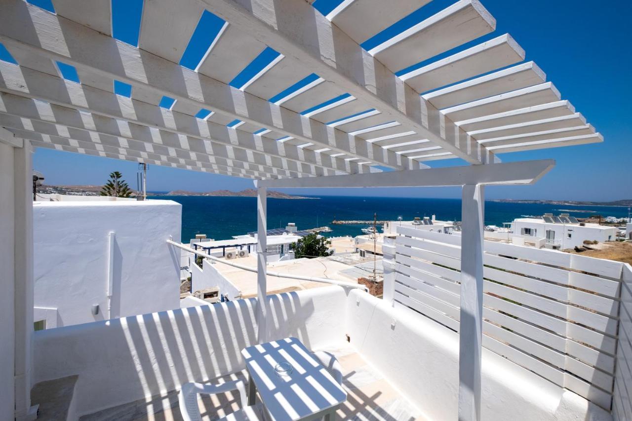 Lorenzo Studios&Suites Paros Naousa  Exterior foto