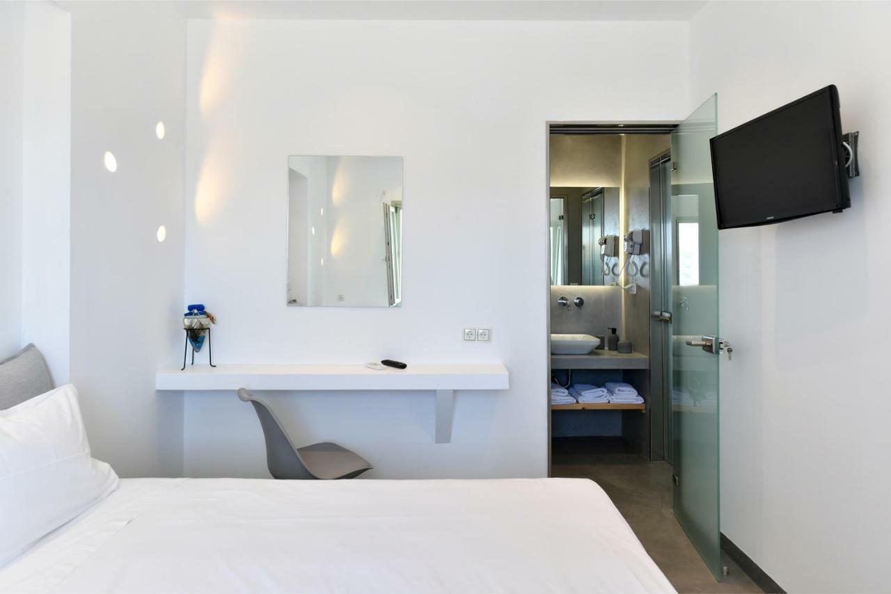 Lorenzo Studios&Suites Paros Naousa  Exterior foto